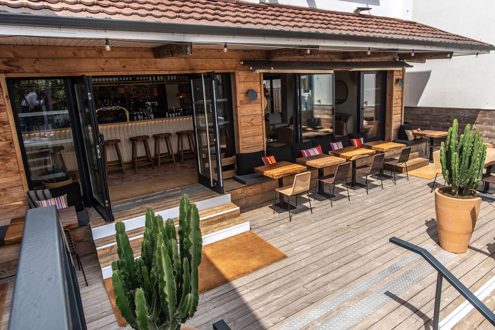 Terrasse du bar au Rocseven Cap Ferret