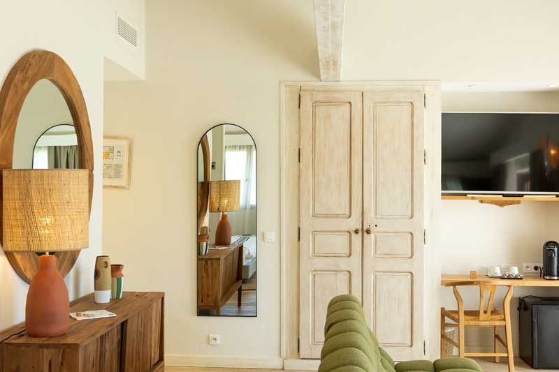 Top floor Suite for 2 persons with terrace  - Hotel Casa Santini - Roc Seven| Porto Vecchio