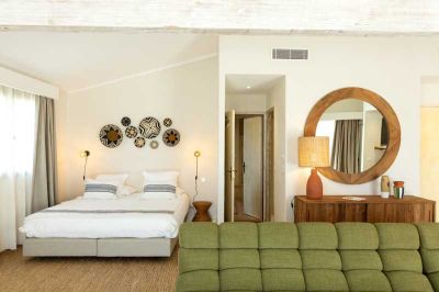Chambre ou suite 2 personnes avec terrasse  - Hotel Casa Santini - Roc Seven| Porto Vecchio